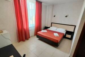 Изображение Изображение: 2-х местный номер с кухней #1 #2