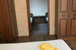 Изображение Изображение: 4-х местный 2-х комнатный номер #1 #4