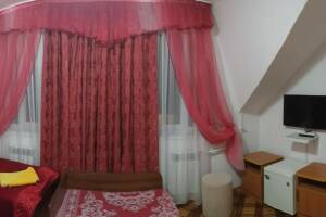 Изображение Изображение: Стандарт с балконом (вид во двор) #1 #3