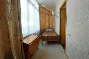 Изображение Изображение: 2х комнатный с балконом в отдельном коттедже #1 #7