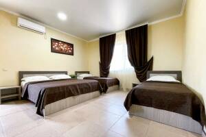 Изображение Изображение: 4-х местный номер «Комфорт» #1 #3