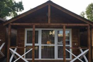 Изображение Изображение: Трехместный домик с доп. местом #1 #2