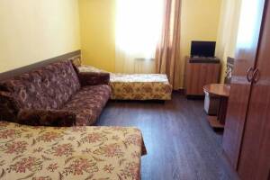 Изображение Изображение: Четырёхместный номер «Стандарт» #1 #3