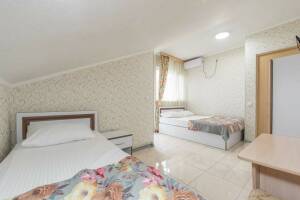 Изображение Изображение: «Стандарт» 3-местный (c балконом) #1 #3