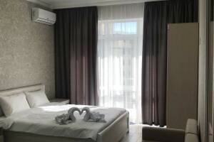 Изображение Изображение: 3-местный номер-студия с видом на море #1 #2