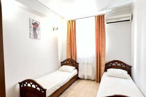 Изображение Изображение: 2-х местные+1 доп. с односпальной кроватью #1 #1