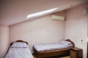 Изображение Изображение: «Стандарт» 2-мест. с раздел. кроватями на мансарде #1 #7