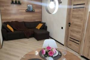 Изображение Изображение: Апартаменты 2-комнатные на 3 этаже #1 #9