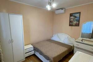 Изображение Изображение: Трёхместный номер «Комфорт» #1 #2