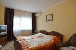 Изображение Изображение: Трёхместный номер «Стандарт», 3 этаж #1 #3