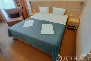 Изображение Изображение: Двухместный номер «Комфорт» #1 #2