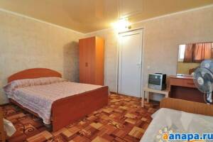 Изображение Изображение: Четырехместная комната с удобствами #1 #3