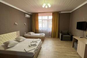 Изображение Изображение: Двухкомнатный номер «Комфорт» с кухней на 7 чел #1 #8