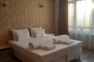 Изображение Изображение: Четырехместный с видом на речную набережную #1 #5