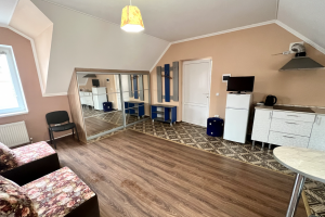 Изображение Изображение: Четырехместный отдельный номер Студия #1 #12