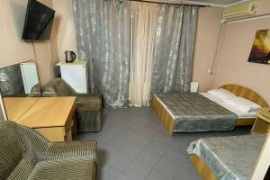 Изображение Изображение: 3-х местный № 31 #1 #9