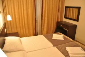 Изображение Изображение: Трёхкомнатный 4-х местный номер, корп № 3 «Горный» #1 #5