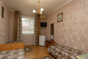 Изображение Изображение: Трехместный «Стандарт» без балкона #1 #4