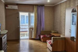 Изображение Изображение: 1 комнатная квартира на 3 этаже с балконом #1 #2