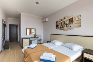 Изображение Изображение: Двухместный Стандарт с раздельными кроватями-3* #1 #14