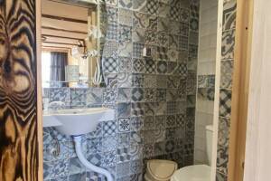 Изображение Изображение: Двухместный улучшенный дом с видом на море #1 #8