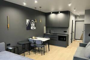 Изображение Изображение: Апартаменты-студия Люкс для 4х гостей с балконом #1 #4