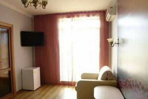 Изображение Изображение: 4−5-местный 2-комнатный «Люкс» #1 #2