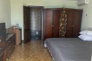 Изображение Изображение: C 1.2 #1 #8