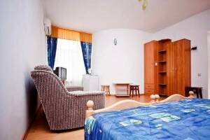 Изображение Изображение: Четырехместная комната «Стандарт» #1 #2