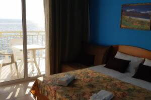 Изображение Изображение: Двухместный номер с балконом и видом на море #1 #1