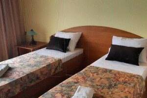 Изображение Изображение: Трехместный номер с балконом и видом на море #1 #2