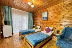 Изображение Изображение: Трёхместный эконом с балконом #1 #3