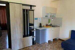 Изображение Изображение: Двухкомнатный номер «Семейный» с мини-кухней #1 #3