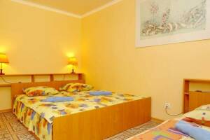 Изображение Изображение: «Семейный» четырехместный с балконом #1 #4