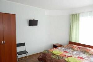 Изображение Изображение: Трехместный стандарт #1 #2