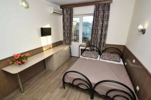 Изображение Изображение: Трёхместный номер «Стандарт» #1 #2