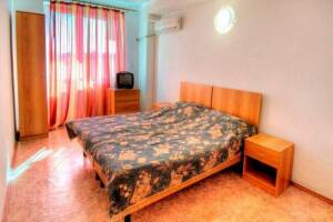 Изображение Изображение: 4-х местный номер #1 #3