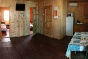 Изображение Изображение: 4-х местный номер (2 этаж, дом 66/"А") #1 #4