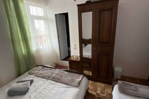 Изображение Изображение: 3-х местный номер с балконом #1 #8