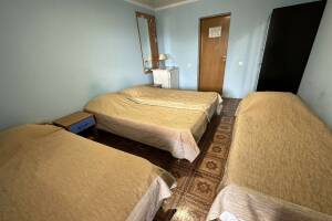 Изображение Изображение: Четырех местный номер с удобствами #1 #3