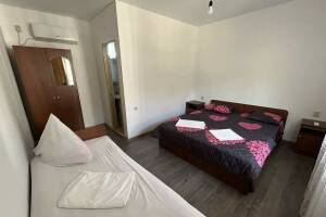 Изображение Изображение: Трехместный номер «Стандарт» #1 #2