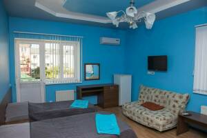 Изображение Изображение: Шестиместный двухкомнатный номер #1 #9