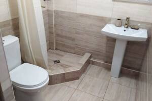 Изображение Изображение: Трёхместный номер с балконом #1 #2