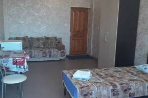 Изображение Изображение: 4-х местный номер с балконом #1 #3