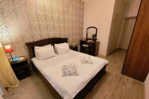 Изображение Изображение: 2х местный Комфорт с видом на столовую #1 #18