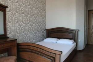 Изображение Изображение: Номер 2-х местный с удобствами, с балконом #1 #2