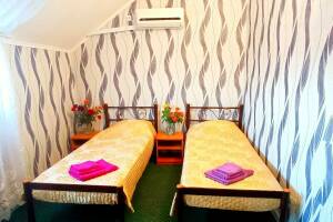 Изображение Изображение: Мансарда «Стандарт» с 2 раздельными кроватями #1 #6