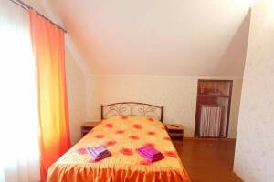 Изображение Изображение: Мансарда. 2-х местный «Улучшенный номер» #1 #7