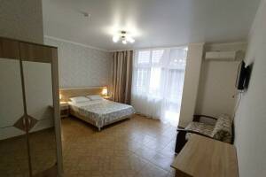 Изображение Изображение: ЧЕТЫРЕХМЕСТНЫЙ с балконом #1 #7