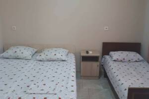 Изображение Изображение: Трёхместный «Эконом» #1 #2